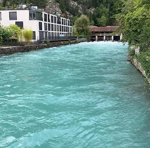 3 - Bedroom - 48 * Interlaken